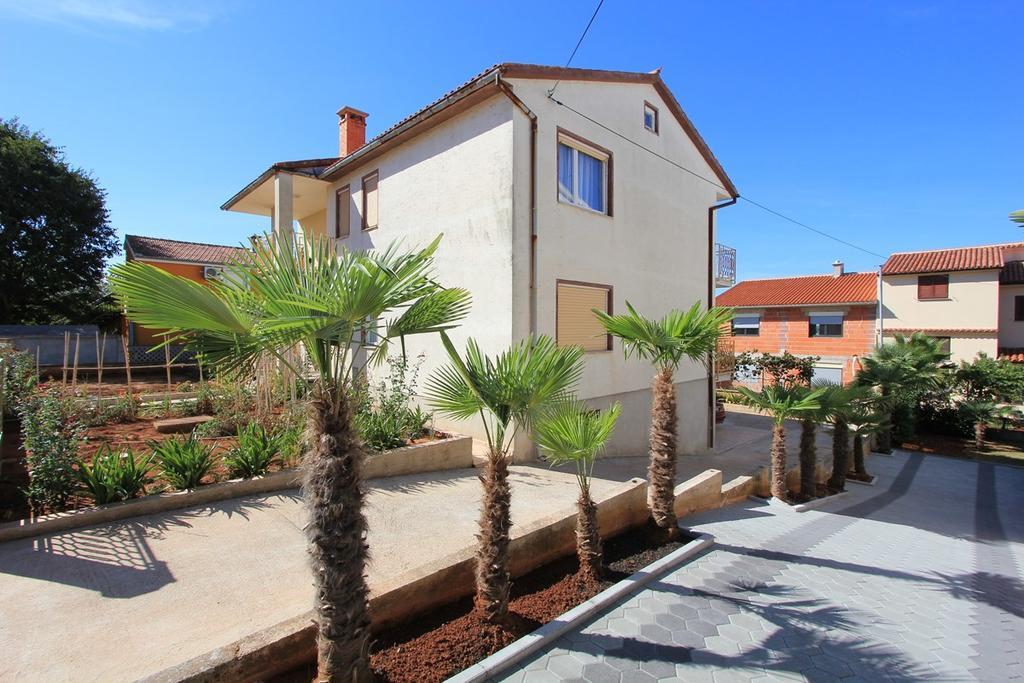 Apartments Orlic Medulin Exterior foto